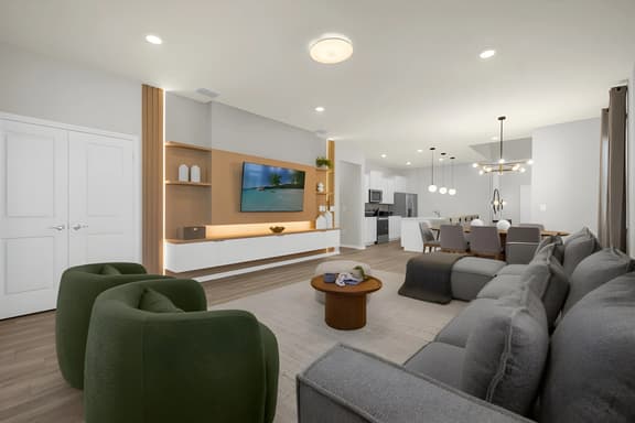 7 Bedrooms / 5.5 Bathrooms / Windsor Cay (16228SK)