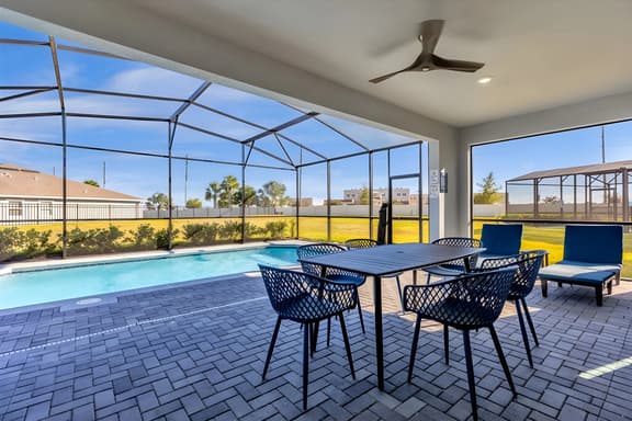 5 Bedroom/ 5.5 Bathroom/ Windsor Island (3297LW)