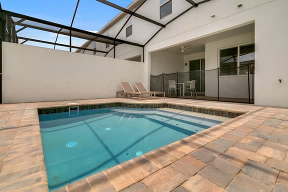 4 Bedrooms / 4.5 Bathrooms / Solara (8964 AD)