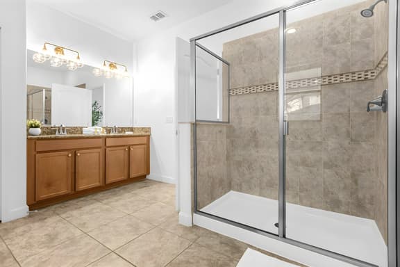 7 Bedrooms/ 5 Bathrooms / Champions Gate (1412 TR)
