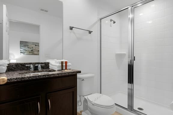 4 Bedrooms/ 4.5 Bathrooms/ Solara (2182 CP)