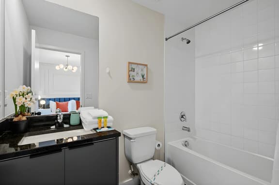 3 Bedrooms/ 3 Baths/ Hub Westside Reserve (3257ED)