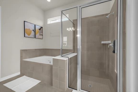 10 Bedrooms/ 8 Bathrooms/ Windsor Cay (16212SM)