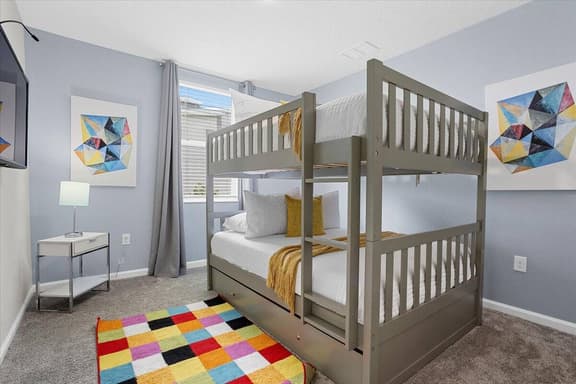2 Bedrooms/ 2 Bathrooms/ Champions Gate (897 OA)