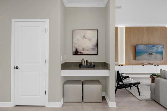 6 Bedrooms/ 5 Bathrooms Champions Gate (8979 PT)
