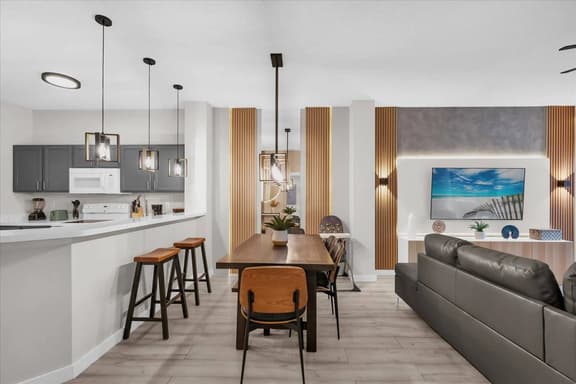 3 Bedrooms / 3 Bathrooms / Emerald Island (8415CC)