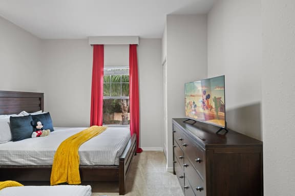 3 Bedrooms/ 2 Bathrooms/ Lucaya  Village (10-103)