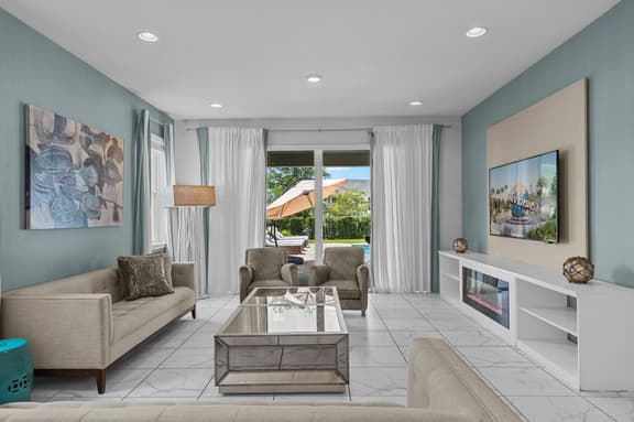 8 Bedrooms/ 8 Bathrooms/ Encore (7714FD)