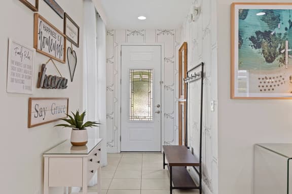 5 Bedrooms/ 4.5 Bathrooms/ Encore (7641 FD)