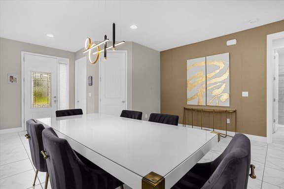 5 Bedrooms/ 5 Bathrooms/ Encore Resort (7712 FD)