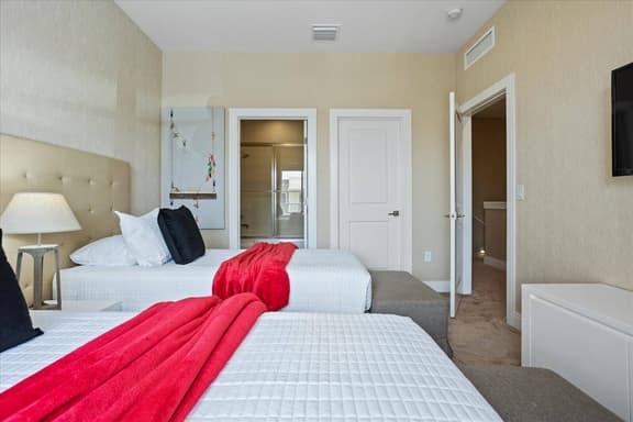 4 Bedroom/ 4.5 Bathroom Magic Village (3245 BV)