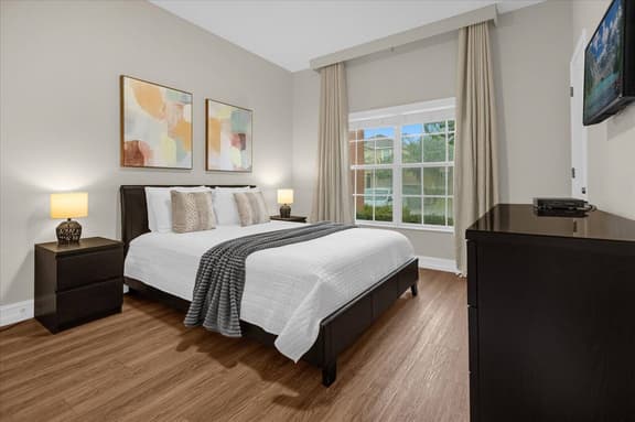 4 Bedroom/ 3 Bathroom Paradise Palms (2939 BP)