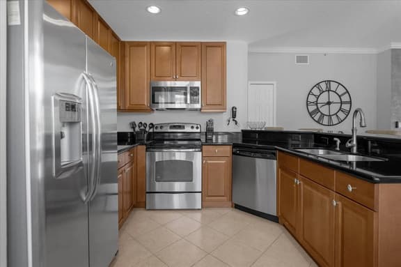 3 Bedrooms/ 2 Bathrooms/ Reunion (7521-104 MD)