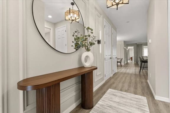 7 Bedrooms / 6.5 Bathrooms / Solara (1604 HG)