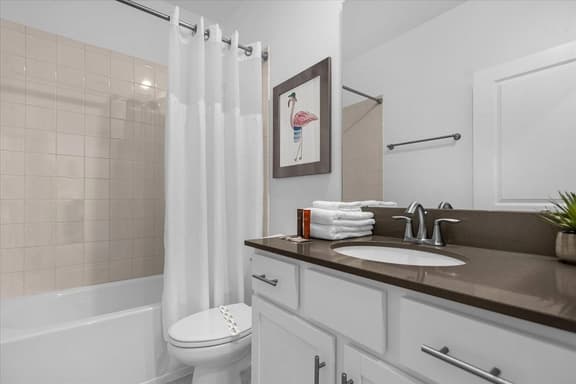 6 Bedrooms/ 5 Bathrooms/ Storey Lake (4234 PD)